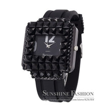 Load image into Gallery viewer, Luxury New Fashion Silicone Full Diamond Quartz